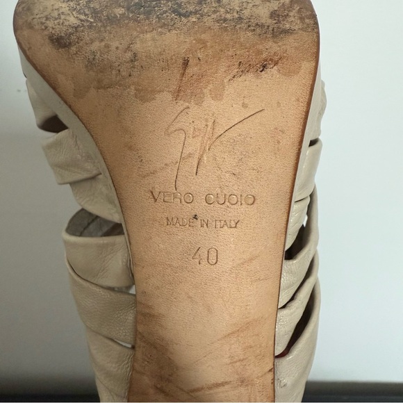 Giuseppe Zanotti cream tan platform sandals heels - size 40 (US 9) - Picture 7 of 7